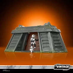 Hasbro Star Wars The Vintage Collection Endor Bunker Playset -Hasbro Toys World 5 40f29133 aa7a 4f8a b922 6bd8c94221fc 989666