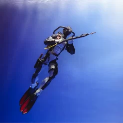 Hasbro G.I. Joe Classified #73 Edward “Torpedo” Leialoha -Hasbro Toys World torpedo1 455526